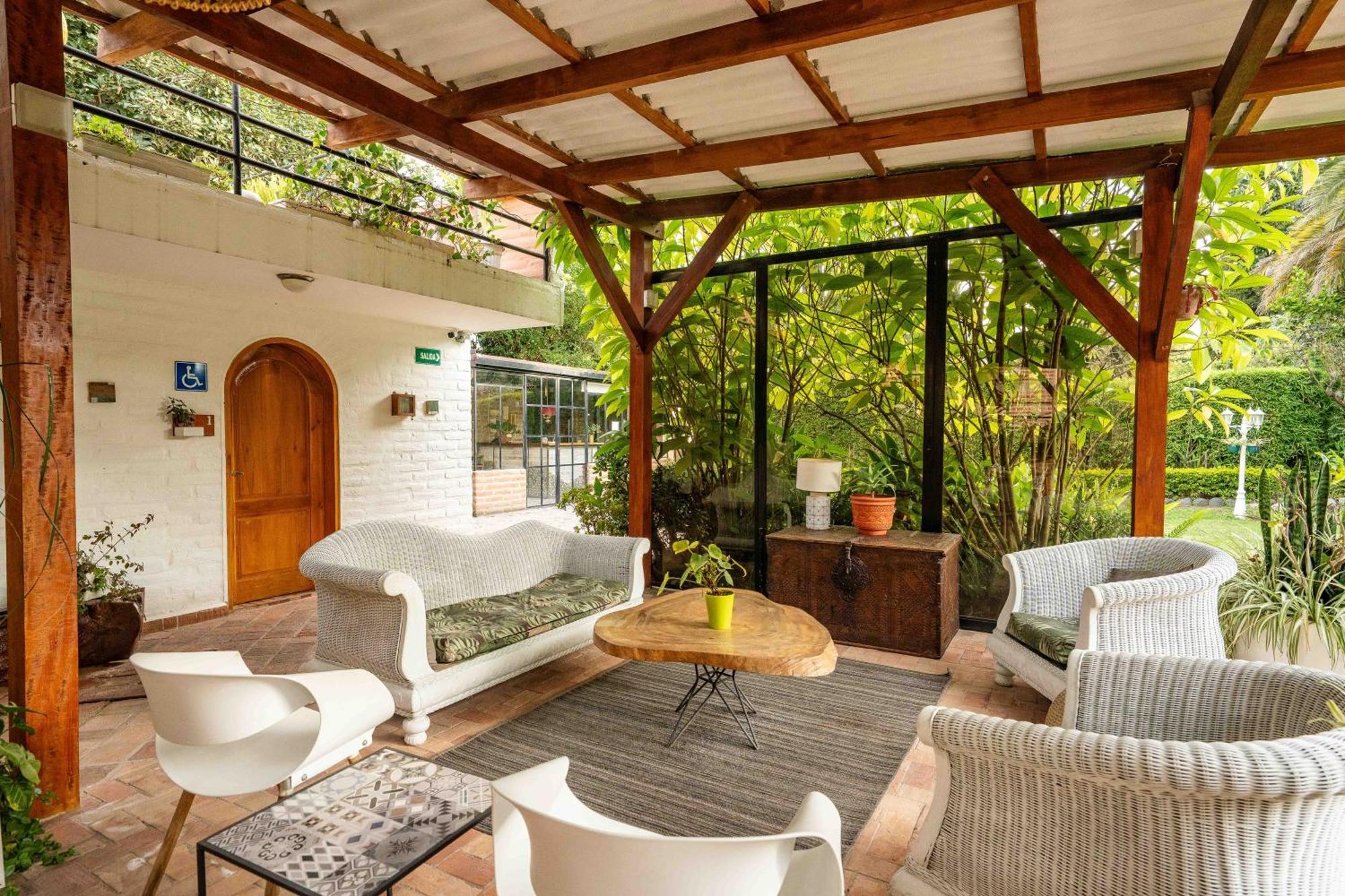 Rukka Lodge Tumbaco 外观 照片