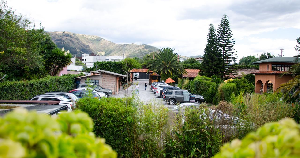 Rukka Lodge Tumbaco 外观 照片